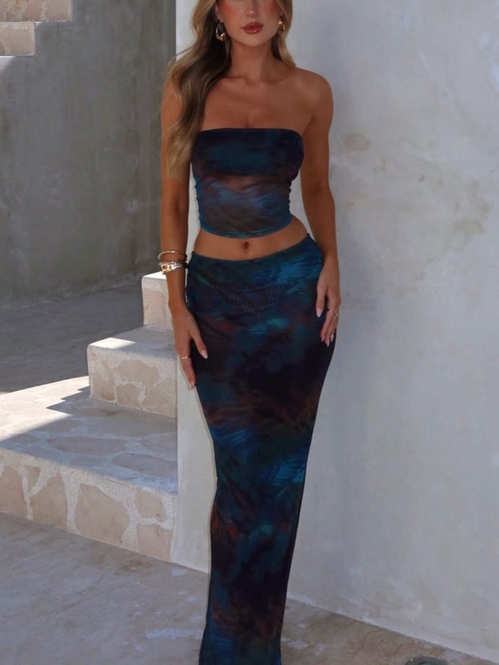 Outcast Dresses & Skirts - NWT Outcast Kara Maxi Skirt Moody Dark Abstract Animal Print Mesh Size S